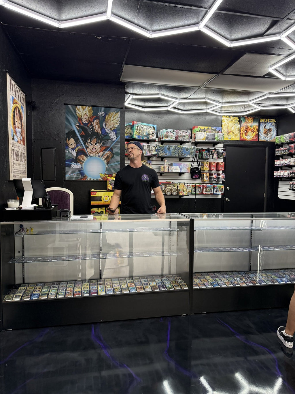 Deadweight TCG checkout counter